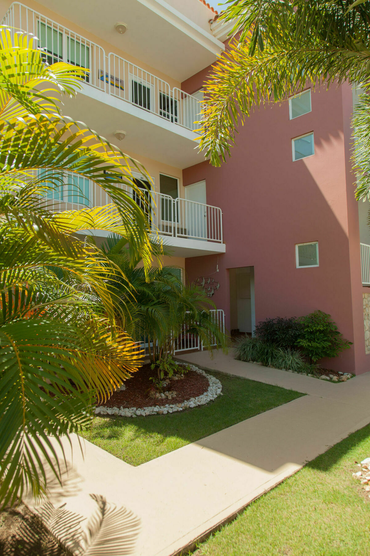Ocean Terrace Apartment Rincon Exterior photo