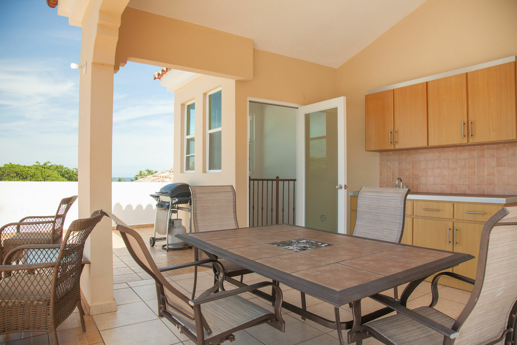 Ocean Terrace Apartment Rincon Exterior photo